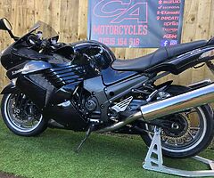Kawasaki ZZR1400 - Image 5/10