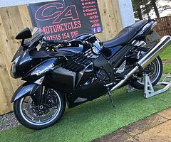 Kawasaki ZZR1400 - Image 9/10