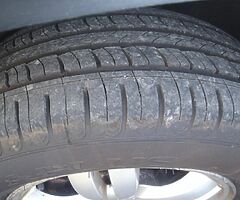 2007 Hyundai Tucson 2wd 2.0 diesel for parts - Image 5/7