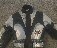 Kids 11-13 Yr wulfsport jacket
