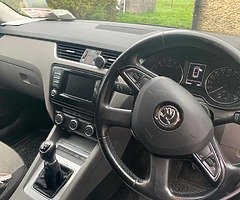 Skoda octavia 1.6 - Image 6/6