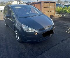 2009 FORD S-MAX 2.2 TDCI FOR BREAKING (FOR PARTS) - Image 5/5