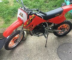 2 bikes