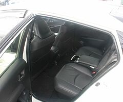 2017 toyota Prius - Image 7/10