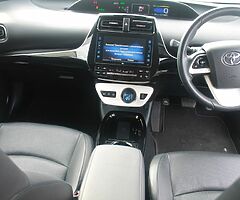 2017 toyota Prius - Image 9/10