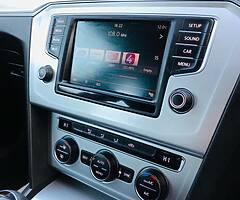 152 Volkswagen Passat - Image 8/10
