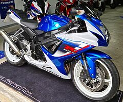 SPORTSBIKES - Image 3/10