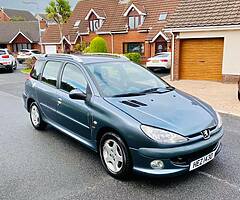 2006 Peugeot 206 estate 1.4 petrol - Long MOT! Has a tow bar fitted! - Image 3/8