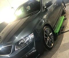 Skoda Octavia vrs loaded with toys and im showroom condition 