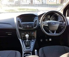 Ford focus ST Line - Image 4/8