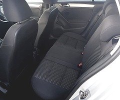 2010 Volkswagen Atlas - Image 8/10