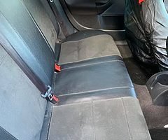 2006 Vw Jetta 1.9 TDi - Image 6/8