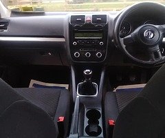 Volkswagen Jetta 1.6 diesel - Image 6/9