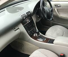 2006 Mercedes C200 CDI Classic SE - Image 4/6