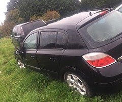 Vauxhall/opels for breaking - Image 4/10