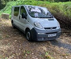 2006 Vivaro Traffic 1.9 Breaking Breaking All Parts cheap to clear - Image 3/8
