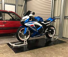 2010 Suzuki GSX-R - Image 8/10