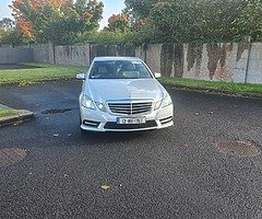 Mercedes Benz e220 AMG