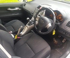 2007 Toyota Auris