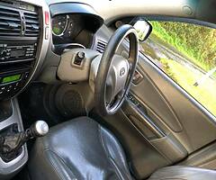 2006 Hyundai Tucson - Image 7/7