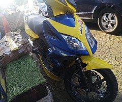 2009 Kymco 50cc moped