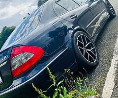 Mercedes E220 2.1 diesel 230bhp - Image 3/5