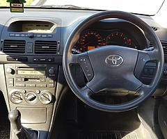 Toyota avensis 1.6 - Image 6/8