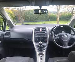 2008 toyota auris 1.4 diesel (nct 2/20) (tax 10/19) - Image 5/10