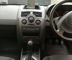 06 Renault megane 1.4 petrol