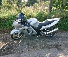 2005 Honda CBR - Image 4/4