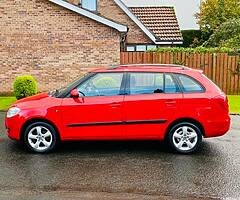 2010 Skoda Fabia Estate - Full Skoda Service History & 3 Months Warranty! - Image 4/8