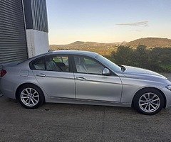 2016 BMW 318D SE AUTO * IMMACULATE CONDITION * - Image 3/9