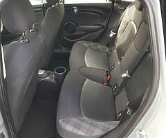 2016 Mini  Cooper - Image 5/10