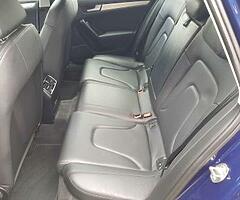 2015 Audi  A4 - Image 10/10