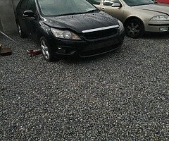 08 Ford focus for breaking
