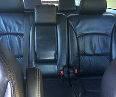 Mitsubishi Grandis 2LDiesel 7 Seater family car. - Image 5/10