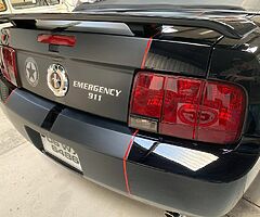 Ford Mustang Convertible - Image 8/10