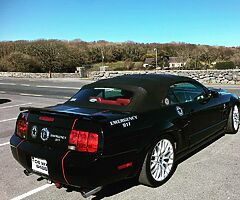 Ford Mustang Convertible - Image 9/10