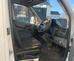 Nov 09 Mercedes Sprinter pick-up