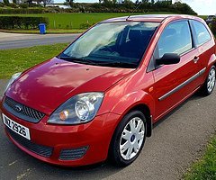 ***FOR SALE***

2006 FORD FIESTA 1.2 (face lift model) WITH A FULL MOT!! THIS WEE CAR LOOKS AND DRI