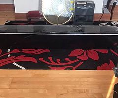 3 wall units , 8 picture frames