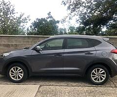 161 Hyundai Tucson 2.0 Diesel 4WD, Executive - Image 5/10