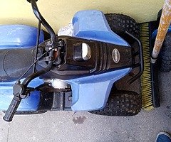 110cc quad want start not getin spark should be a easy fixs pm no swaps good for the kids