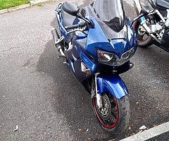 Honda vfr 800 - Image 4/4