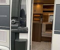 CARAVAN - Image 4/10