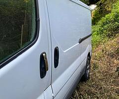 2008 Vivaro Traffic 2.0 115BHP Breaking Breaking all parts cheap to clear