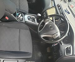 NISSAN QASHQAI 1.6 DSL SV CVT 2016 - Image 8/10