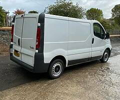 2009 Traffic 2.0 115BHP SWB Psv Recon Box Take Small Px