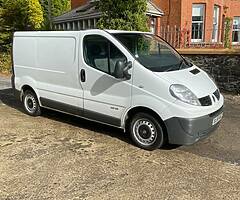 2009 Traffic 2.0 115BHP SWB Psv Recon Box Take Small Px - Image 9/10