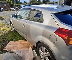 08 kia ceed for breaking
